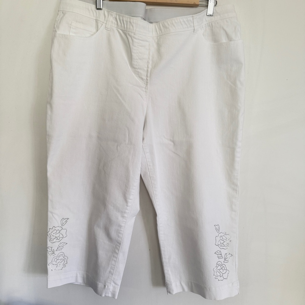 Alia Plus Women Bright White Stretch High Rise Cropped Denim Jeans Size 22